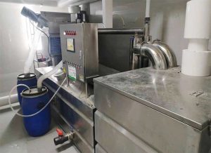 餐飲隔油設(shè)備的發(fā)展前景?餐飲一體化隔油設(shè)備知識